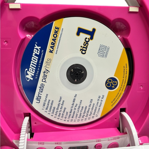 Hello Kitty Disco Party CD+G Disco Karaoke Machine Bundle with 2 song CD *works* - Picture 5 of 10